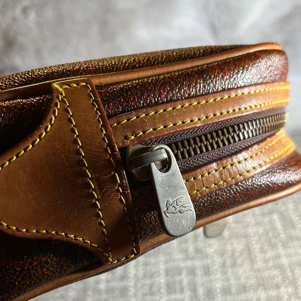 368. Vintage Etro Travel Pouch